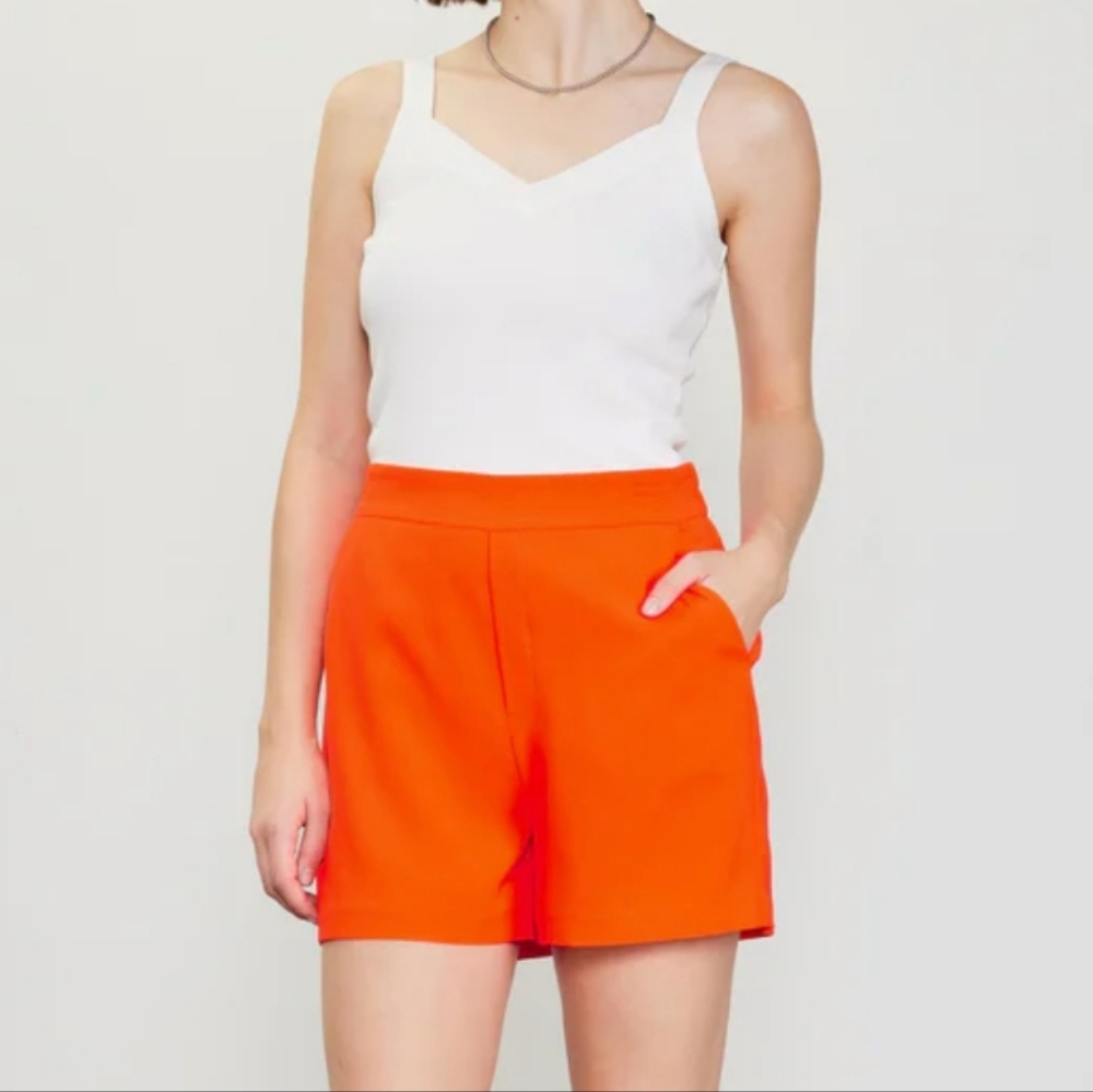 Skies Are Blue Curvy Women’s Neon Orange Shorts Sz 2X  Stretch NWT
